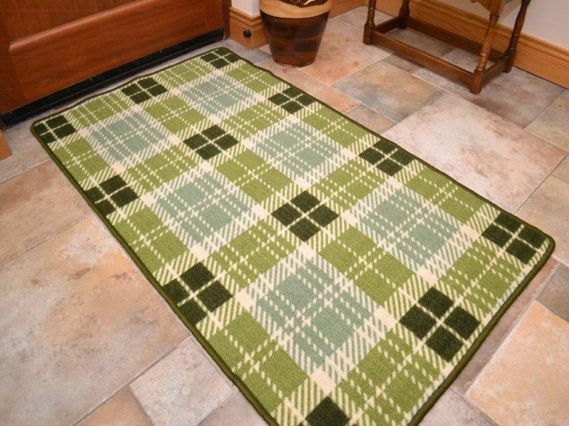 Riviera Green Tartan Non Slip Machine Washable Rug (Door Mats)