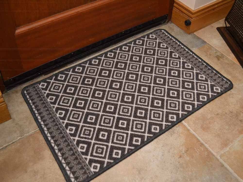 Riviera Light Grey Diamonds Non Slip Machine Washable Rug (Door Mats)