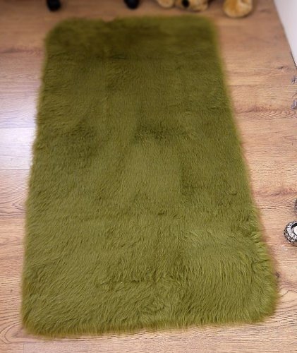 Moss Green Faux Fur Sheepskin Style Rug