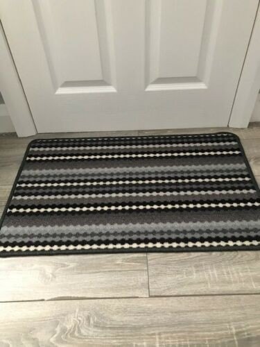 Riviera Grey Stripes Non Slip Machine Washable Rug (Kitchen Rugs - R0066)